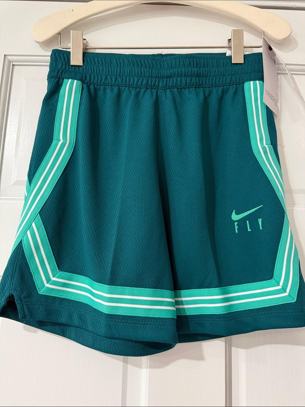 Nike Dri-FIT Fly Crossover Kids Basketball Elastic Waist Shorts Teal NEW Medium
